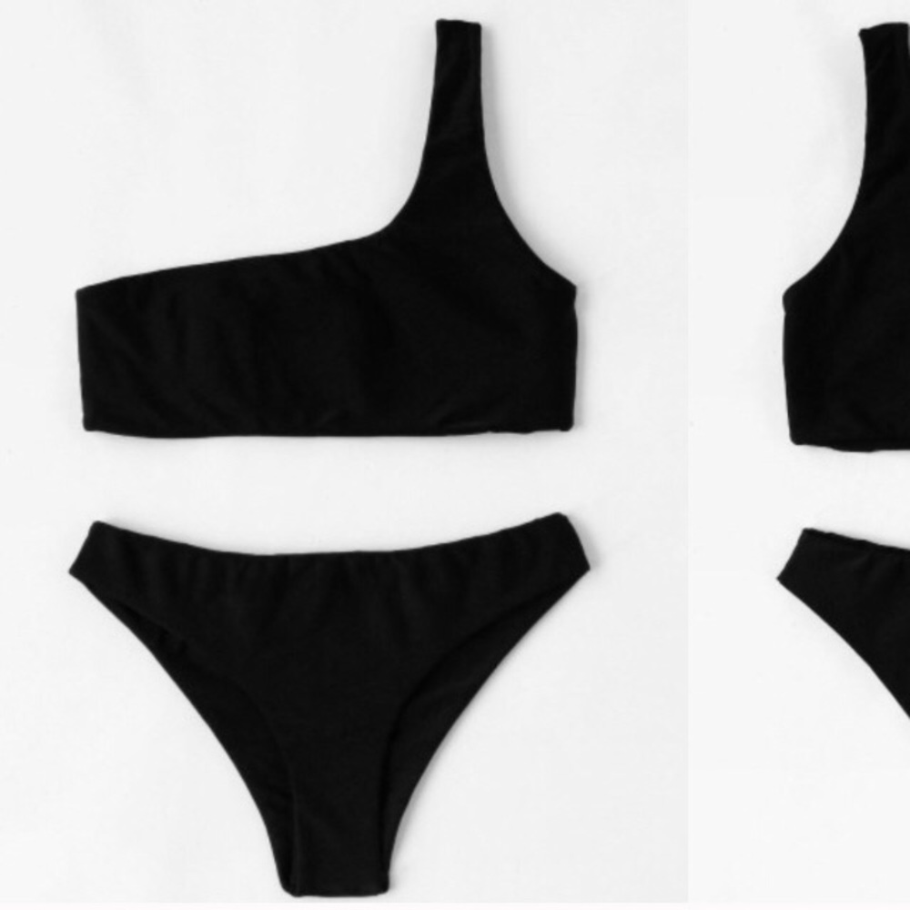 One shoulder black bathing suit. Super cute